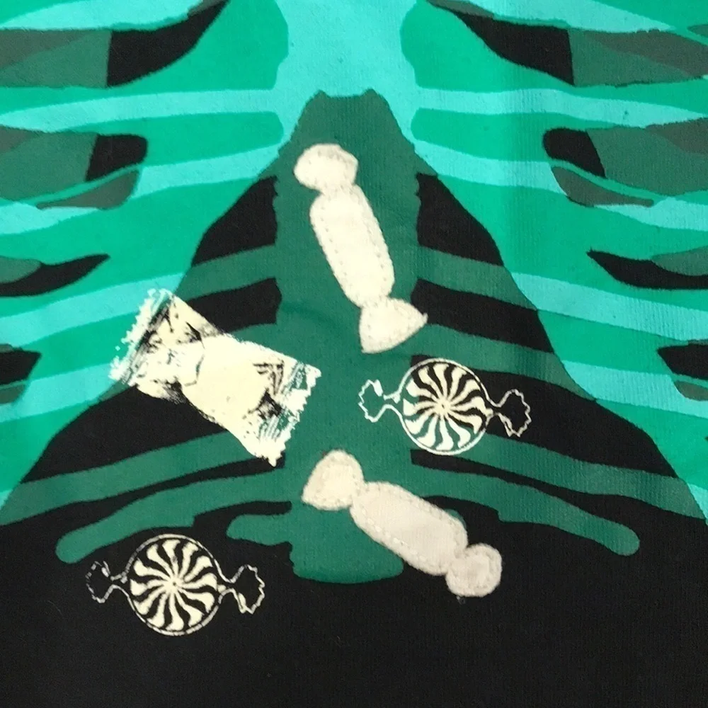 Gap EUC Halloween Candy shirt 2T